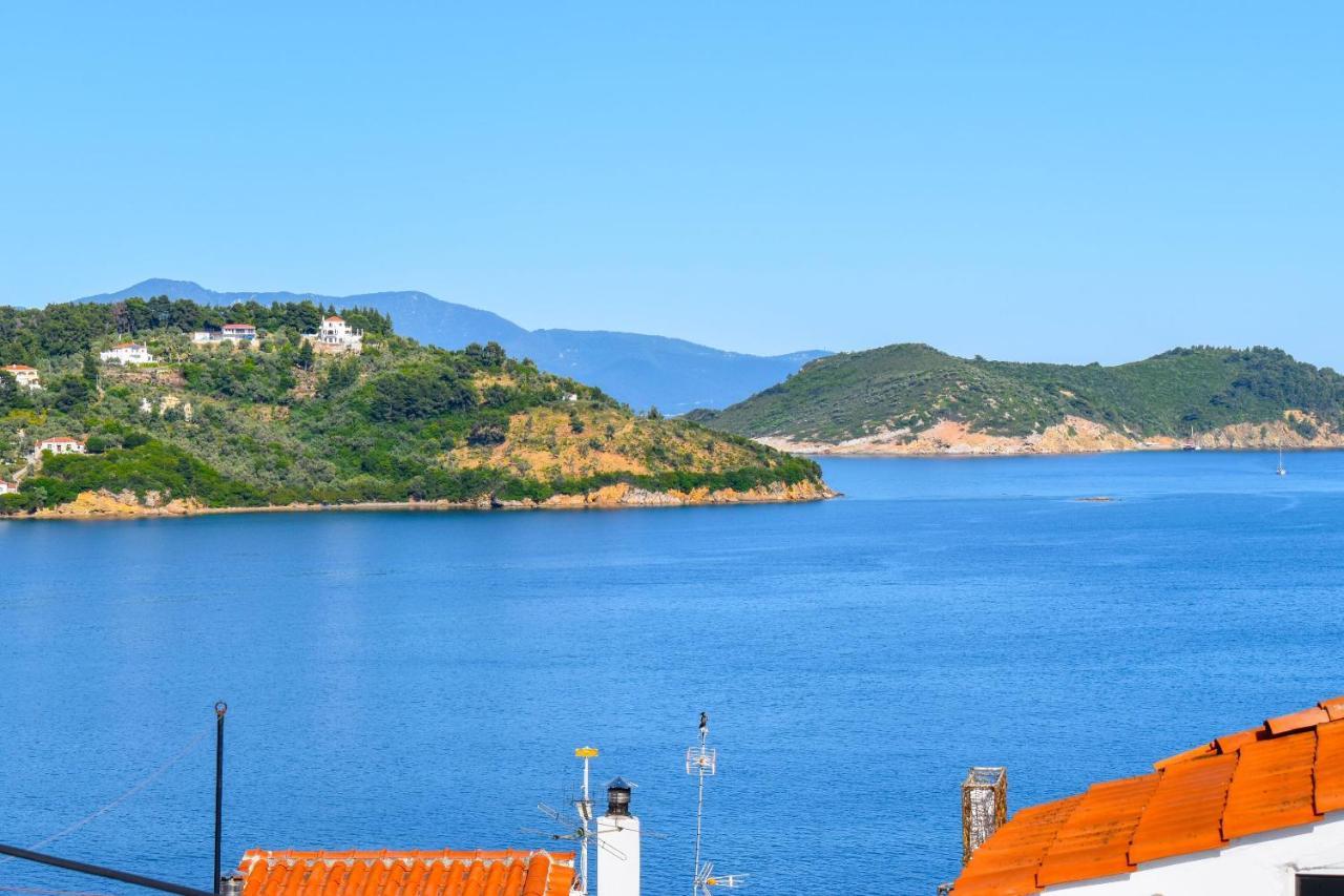 La Maison Plakes Rooftop Apt Skiathos Town Ngoại thất bức ảnh