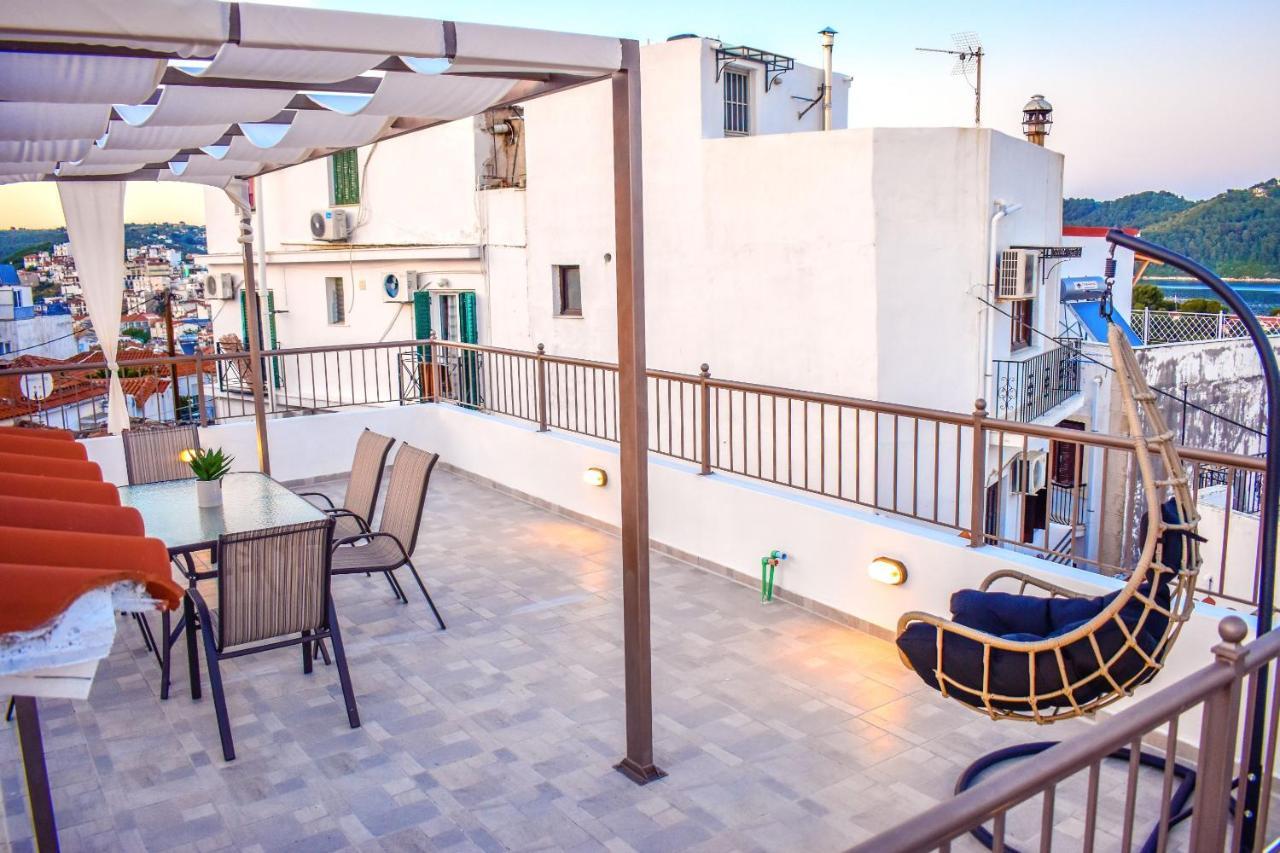 La Maison Plakes Rooftop Apt Skiathos Town Ngoại thất bức ảnh