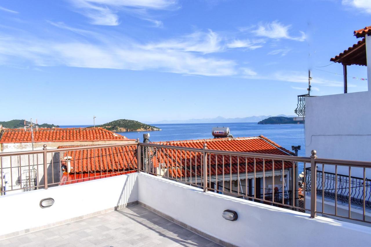 La Maison Plakes Rooftop Apt Skiathos Town Ngoại thất bức ảnh