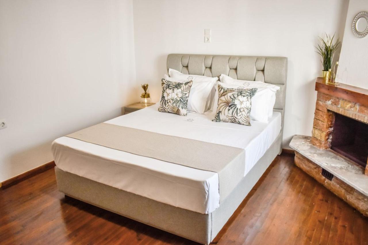 La Maison Plakes Rooftop Apt Skiathos Town Ngoại thất bức ảnh